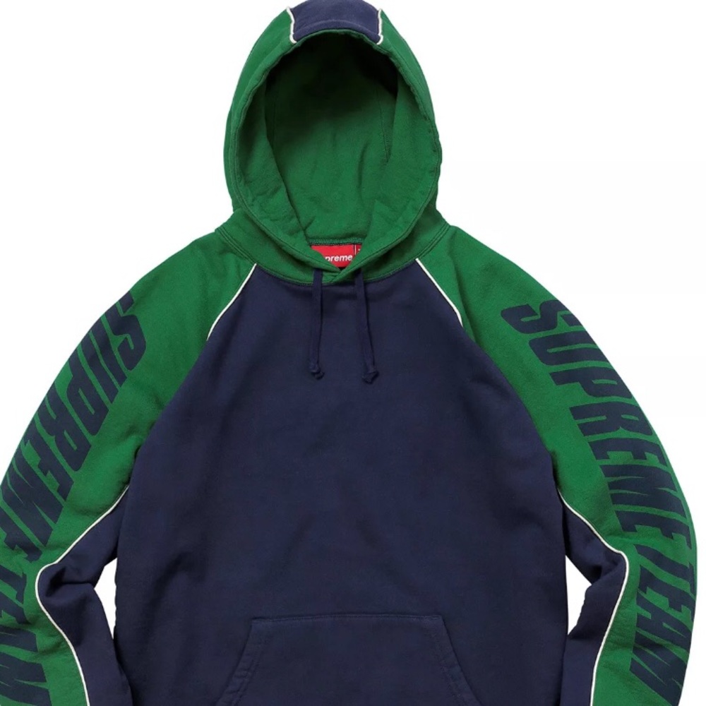 Supreme GT Hoodie New. Sold out rare sweatshirt L